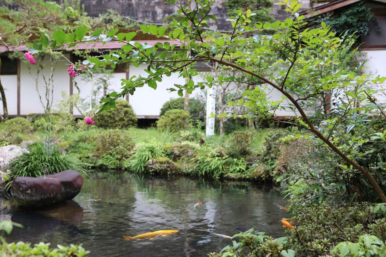 Temple Lodging Shukubo Kakurinbo Minobu Exterior photo